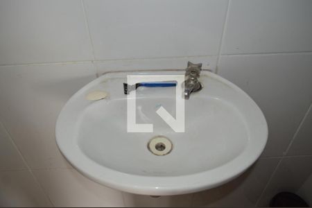 Casa à venda com 210m², 4 quartos e sem vagaBanheiro de Serviço