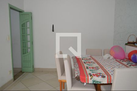 Casa à venda com 210m², 4 quartos e sem vagaCopa