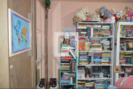 Casa à venda com 210m², 4 quartos e sem vagaSuíte 2