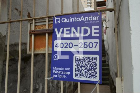 Casa à venda com 210m², 4 quartos e sem vagaPlaquinha