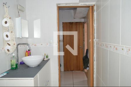 Casa à venda com 210m², 4 quartos e sem vagaBanheiro da Suíte 2