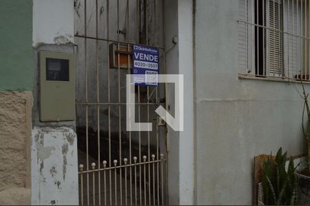 Casa à venda com 210m², 4 quartos e sem vagaFachada + Plaquinha