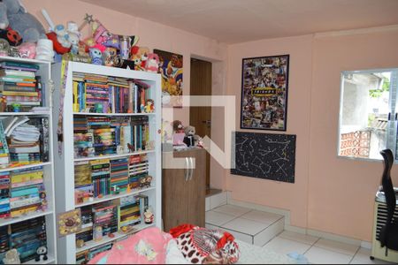 Casa à venda com 210m², 4 quartos e sem vagaSuíte 2