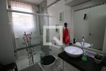 Apartamento para alugar com 68m², 2 quartos e sem vagaBanheiro