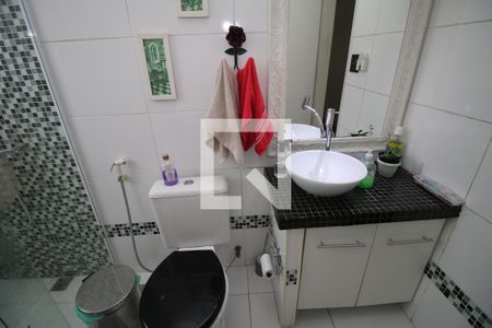 Apartamento para alugar com 68m², 2 quartos e sem vagaBanheiro