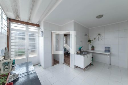 Casa à venda com 170m², 3 quartos e 2 vagas Casa à venda com 170m², 3 quartos e 2 vagasÁrea de Serviço