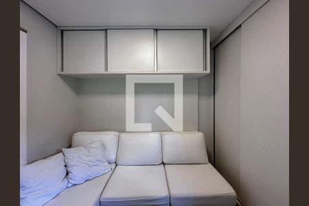 Apartamento à venda com 110m², 3 quartos e 2 vagas Apartamento à venda com 110m², 3 quartos e 2 vagasEscritório