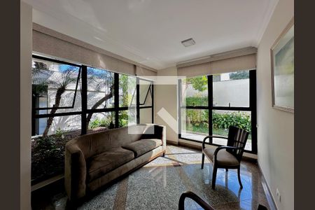 Apartamento à venda com 110m², 3 quartos e 2 vagas Apartamento à venda com 110m², 3 quartos e 2 vagasHall Social Bloco