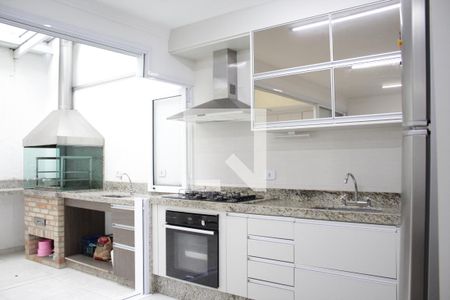 Casa de condomínio à venda com 174m², 3 quartos e 4 vagasCozinha