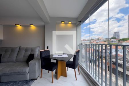 Varanda de kitnet/studio para alugar com 1 quarto, 37m² em Vila Firmiano Pinto, São Paulo