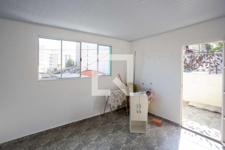 Casa para alugar com 130m², 2 quartos e 1 vagaÁrea de Serviço