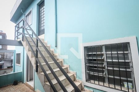 Casa para alugar com 30m², 1 quarto e sem vagaEscada
