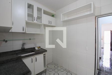 Casa para alugar com 65m², 2 quartos e 1 vaga Casa para alugar com 65m², 2 quartos e 1 vagaCozinha
