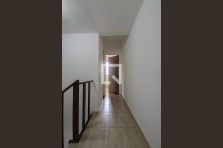 Casa para alugar com 65m², 2 quartos e 1 vaga Casa para alugar com 65m², 2 quartos e 1 vagaCorredor