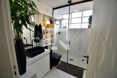 Apartamento à venda com 115m², 2 quartos e sem vagaBanheiro