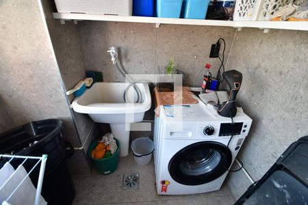 Apartamento à venda com 115m², 2 quartos e sem vagaÁrea de Serviço