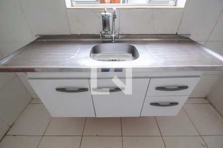 Casa à venda com 60m², 1 quarto e 1 vaga Casa à venda com 60m², 1 quarto e 1 vagaCozinha