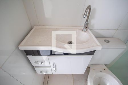 Banheiro de casa à venda com 1 quarto, 60m² em Km 18, Osasco