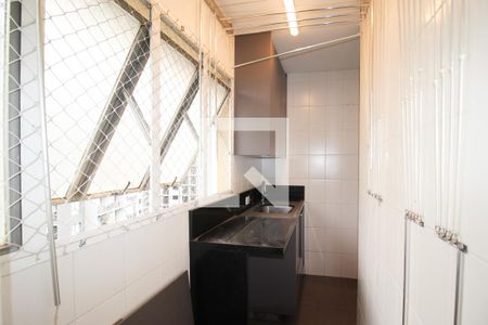 Apartamento à venda com 104m², 2 quartos e 1 vagaÁrea de Serviço