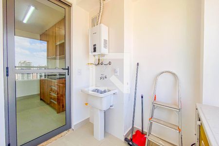 Apartamento para alugar com 76m², 3 quartos e 1 vagaÁrea de Serviço