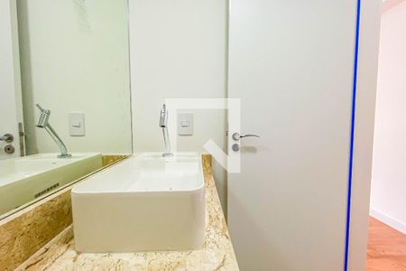 Apartamento para alugar com 76m², 3 quartos e 1 vagaLavabo