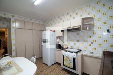 Casa à venda com 160m², 3 quartos e 2 vagasCozinha