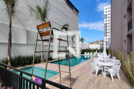 Apartamento à venda com 37m², 2 quartos e sem vagaÁrea comum