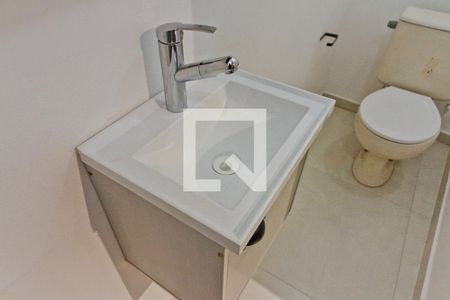 Studio para alugar com 13m², 1 quarto e sem vaga Studio para alugar com 13m², 1 quarto e sem vagaBanheiro