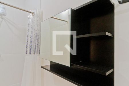 Studio para alugar com 13m², 1 quarto e sem vaga Studio para alugar com 13m², 1 quarto e sem vagaBanheiro