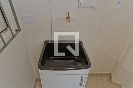 Studio para alugar com 13m², 1 quarto e sem vaga Studio para alugar com 13m², 1 quarto e sem vagaÁrea de Serviço
