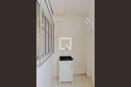 Studio para alugar com 13m², 1 quarto e sem vaga Studio para alugar com 13m², 1 quarto e sem vagaÁrea de Serviço