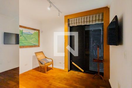 Casa à venda com 900m², 7 quartos e 8 vagasCloset da suíte 2