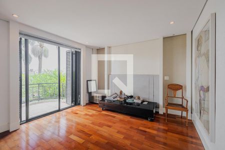 Casa à venda com 900m², 7 quartos e 8 vagasSuíte 2