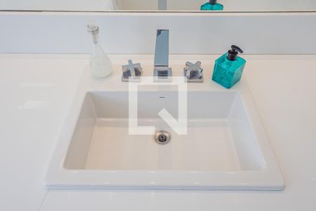 Casa à venda com 900m², 7 quartos e 8 vagasBanheiro da Suíte 3