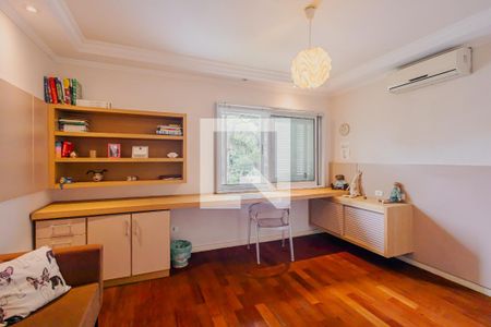 Casa à venda com 900m², 7 quartos e 8 vagasQuarto 2