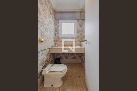 Casa à venda com 900m², 7 quartos e 8 vagasLavabo