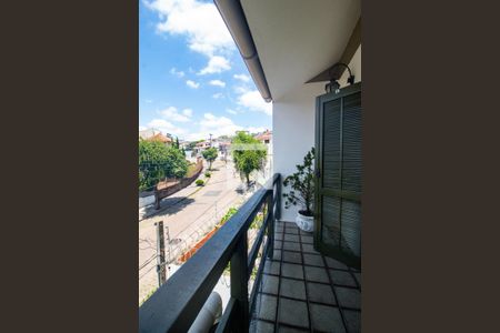 Casa à venda com 300m², 4 quartos e 5 vagasVaranda