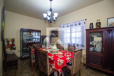 Casa à venda com 300m², 4 quartos e 5 vagasSala 3