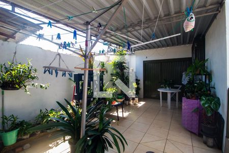Casa à venda com 300m², 4 quartos e 5 vagasQuintal