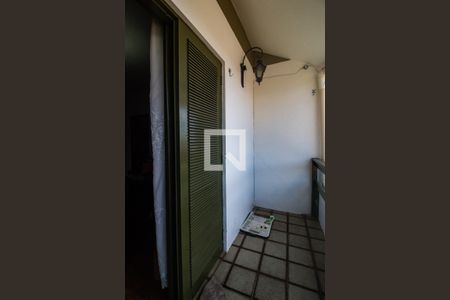 Casa à venda com 300m², 4 quartos e 5 vagasVaranda