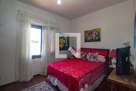 Casa à venda com 300m², 4 quartos e 5 vagasquarto 2