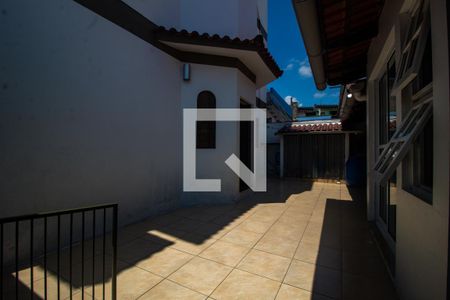 Casa à venda com 300m², 4 quartos e 5 vagasQuintal
