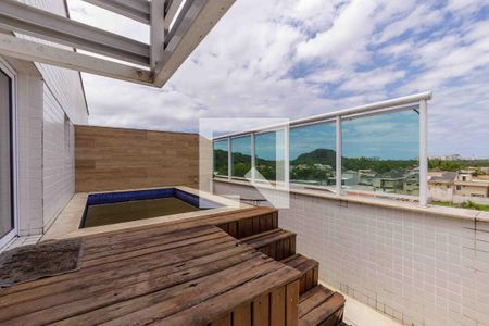 Apartamento à venda com 122m², 3 quartos e 3 vagasCobertura