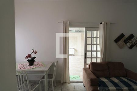 Sala de apartamento para alugar com 2 quartos, 150m² em Vila Julia, Guarujá
