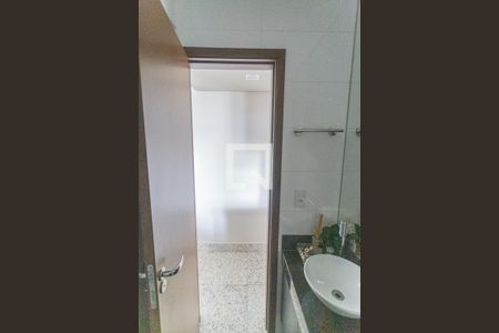 Apartamento para alugar com 65m², 2 quartos e 2 vagasLavabo