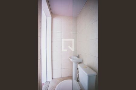 Casa para alugar com 216m², 3 quartos e 3 vagas Casa para alugar com 216m², 3 quartos e 3 vagasBanheiro de Serviço