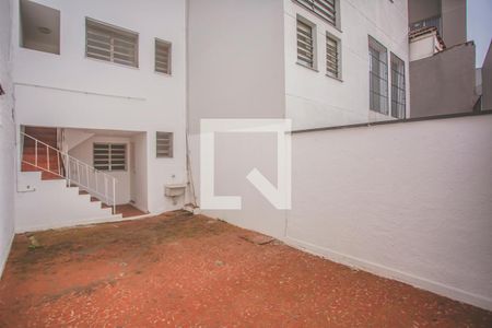 Casa para alugar com 216m², 3 quartos e 3 vagas Casa para alugar com 216m², 3 quartos e 3 vagasÁrea de Serviço