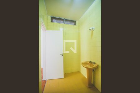 Casa para alugar com 216m², 3 quartos e 3 vagas Casa para alugar com 216m², 3 quartos e 3 vagasBanheiro Suíte