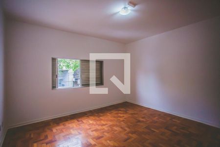 Casa para alugar com 216m², 3 quartos e 3 vagas Casa para alugar com 216m², 3 quartos e 3 vagasSuíte