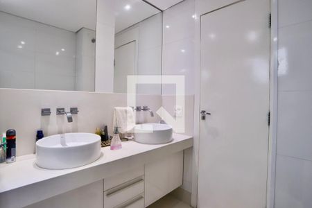 Apartamento à venda com 154m², 3 quartos e 3 vagas Apartamento à venda com 154m², 3 quartos e 3 vagasBanheiro do Quarto 3